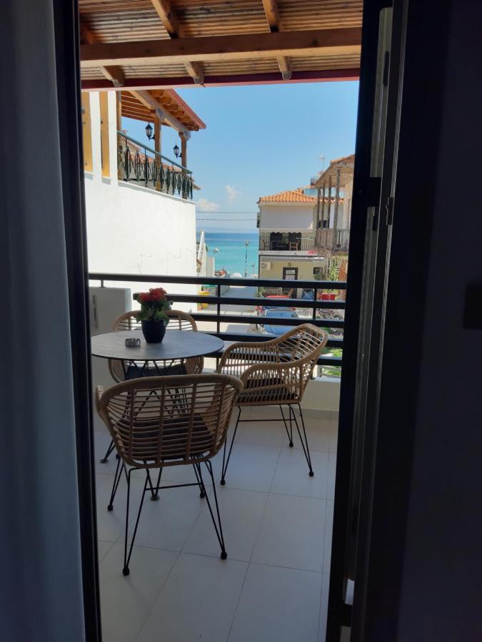 Araliki Suites بوليخرونو المظهر الخارجي الصورة