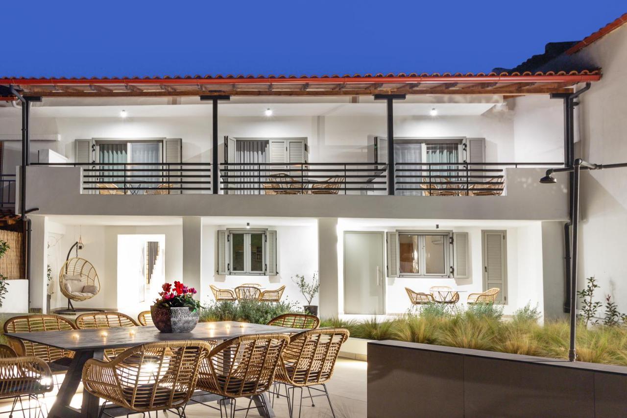 Araliki Suites بوليخرونو المظهر الخارجي الصورة