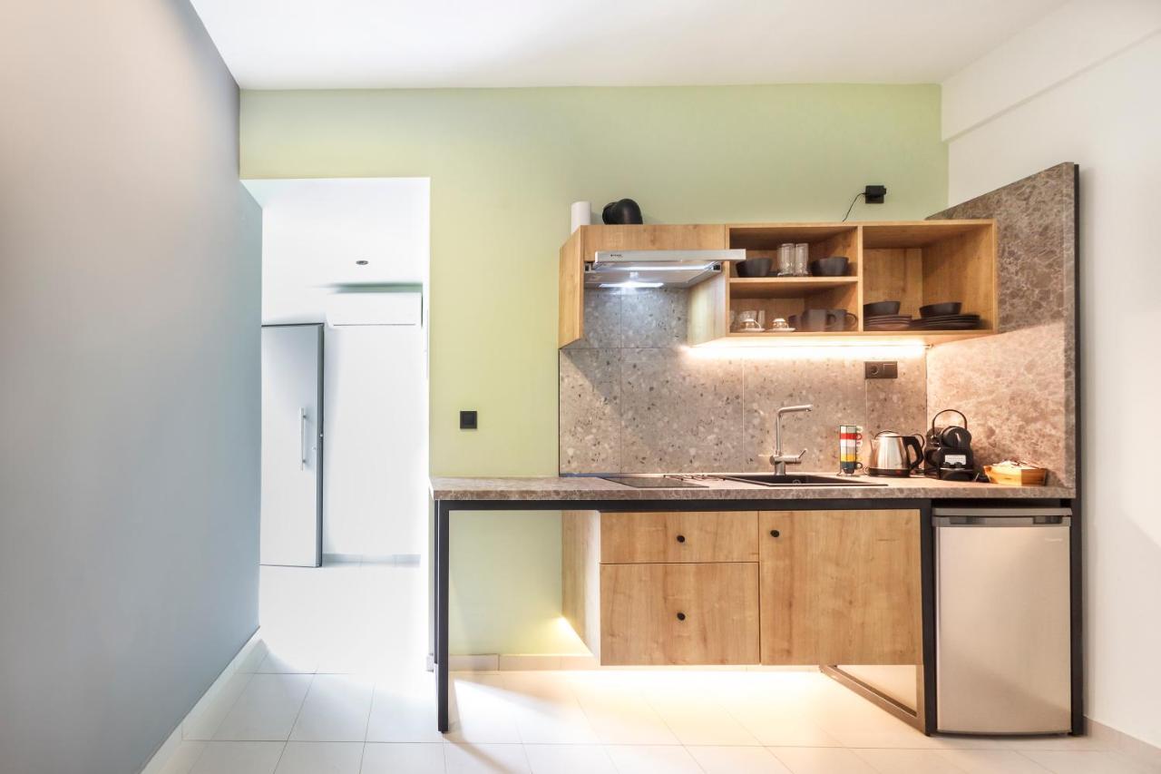 Araliki Suites بوليخرونو المظهر الخارجي الصورة